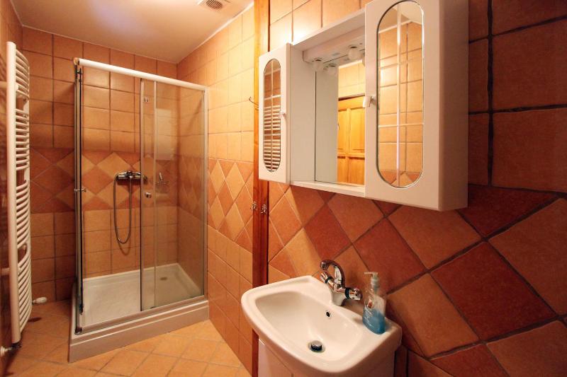 Double or Twin Room with Bathroom image 2