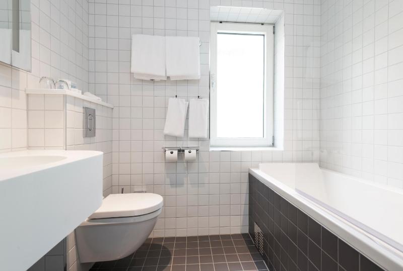 Business Double Room image 1