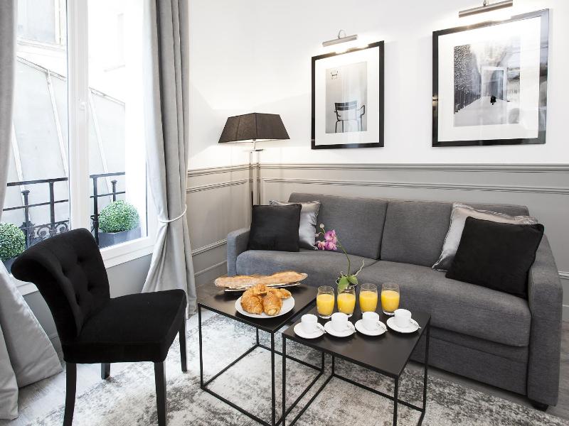 Two-Bedroom Apartment with two Bathrooms image 2