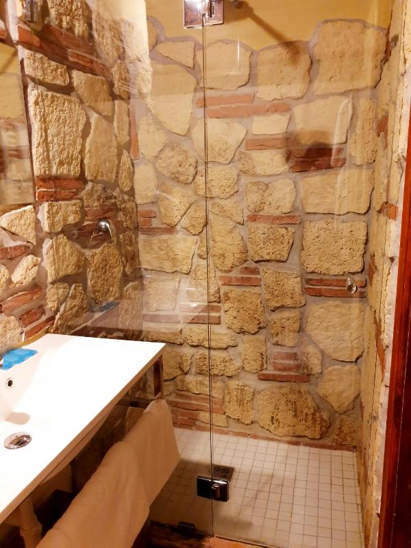 Superior Quadruple Room image 3