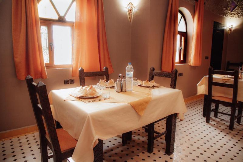 Traditional Riad Merzouga Dunes - image 38