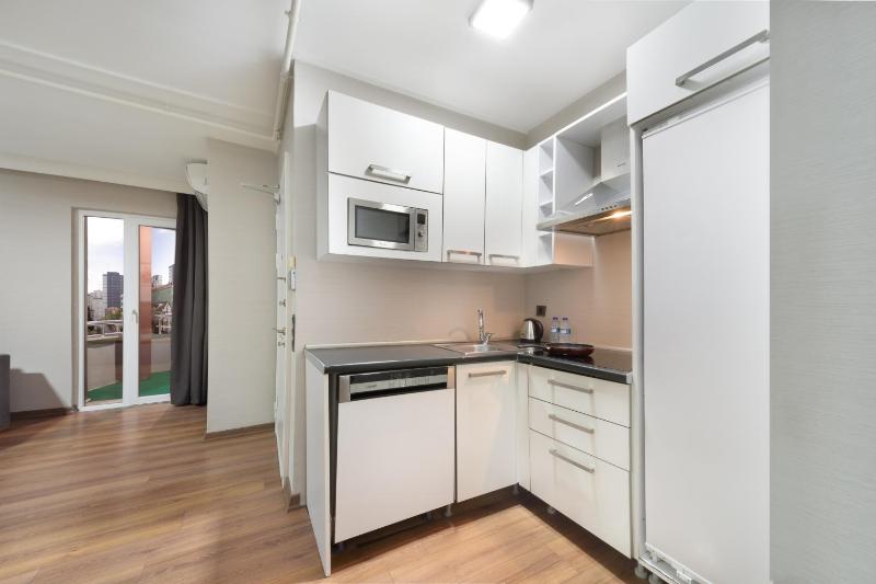 Superior Suite image 3