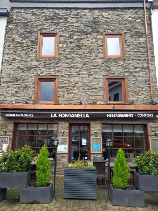 Standard Double Room image 1