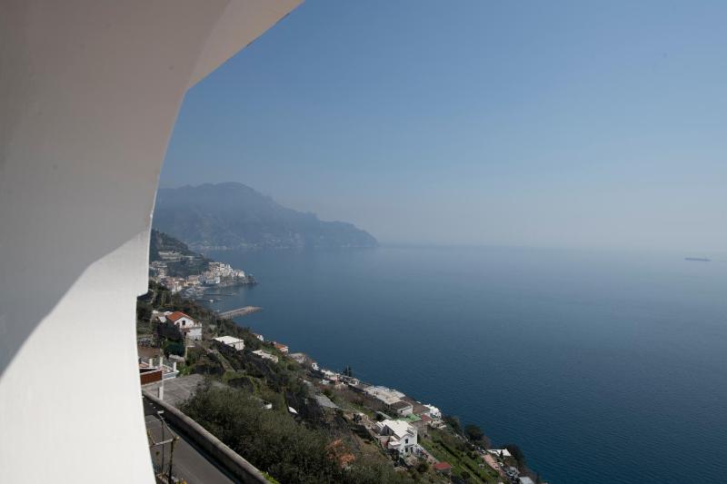Superior Room with Sea View image 2