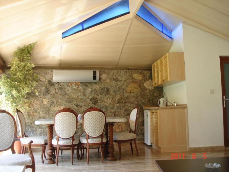 Suite with Sea View image 3