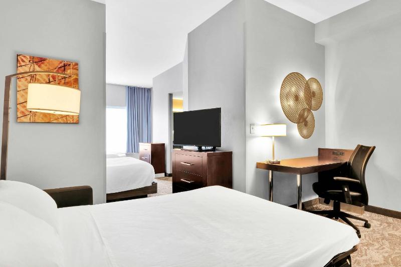 Double Studio Suite with 2 Double Beds and Sofa Bed image 1