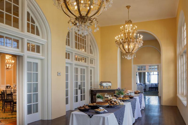 Grand Galvez Resort Autograph Collection - image 32