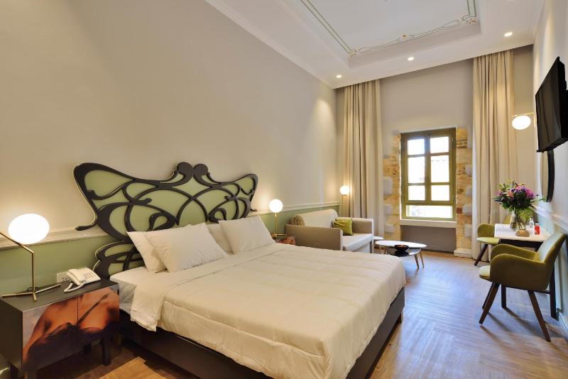 Classic Room image 3