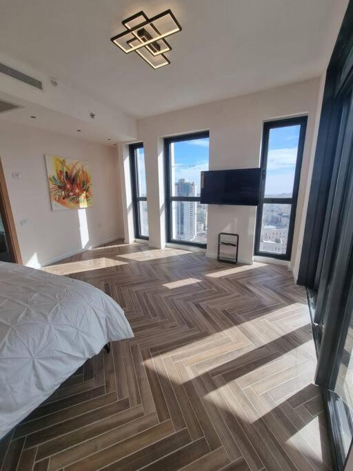 JTower Royal Suites - The Penthouse - Alefimmoed - image 7