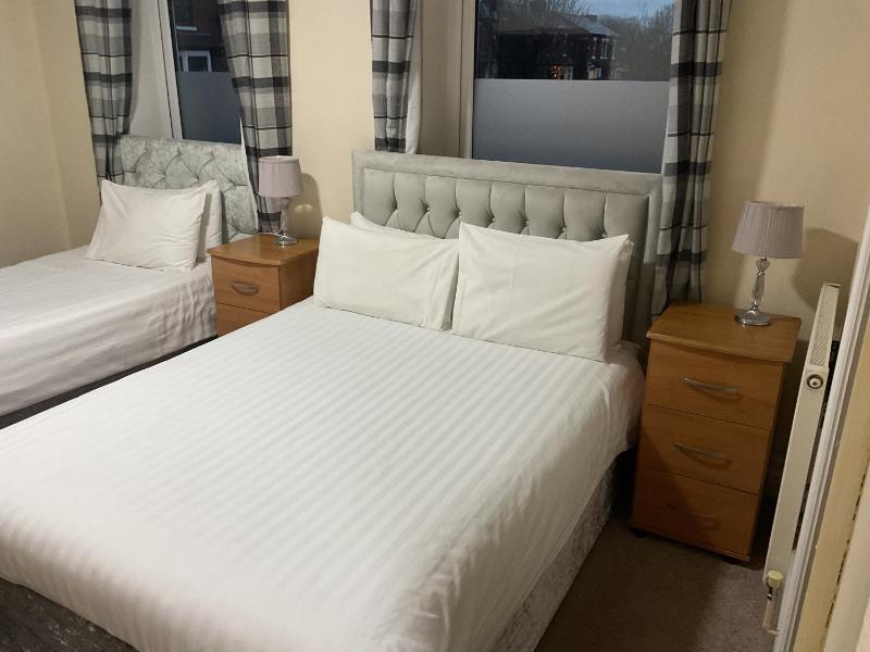 Triple Room image 1
