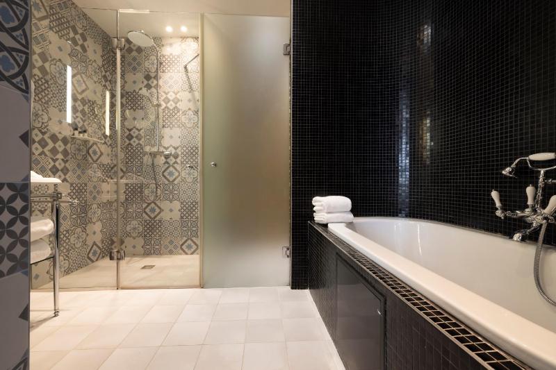 Junior Suite image 4