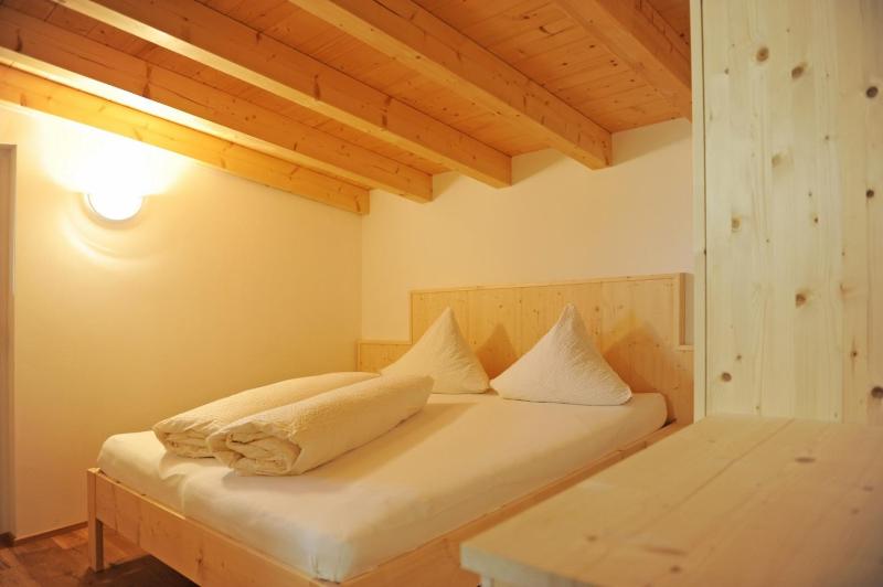 One-Bedroom Apartment with Balcony image 1