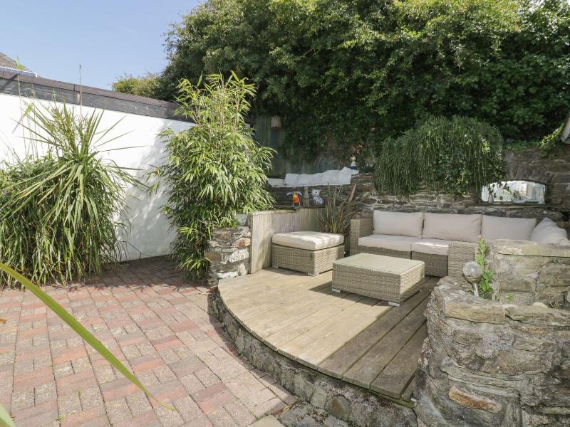 Blacksmiths Cottage - image 18