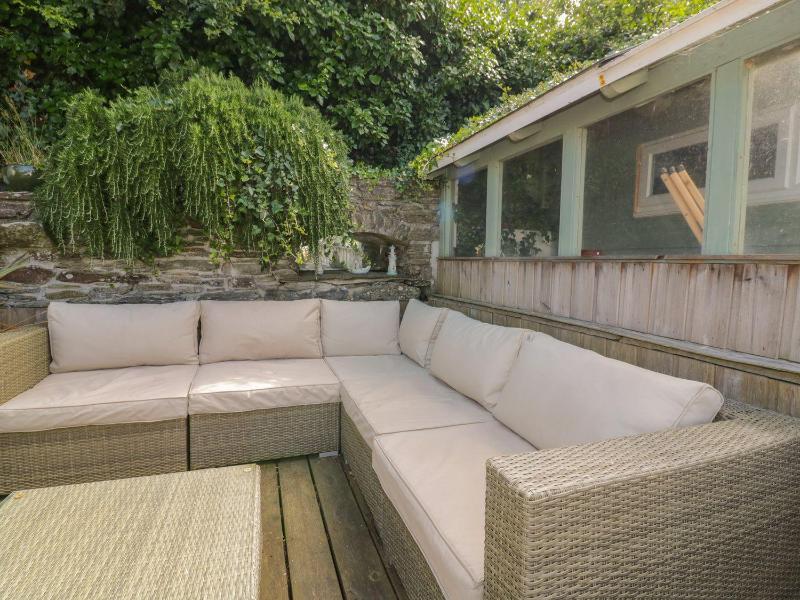 Blacksmiths Cottage - image 14