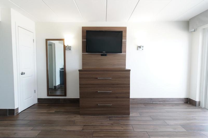 Marjac Suites Virginia Beach Oceanfront - image 19