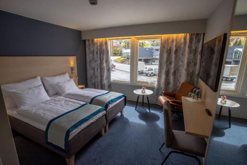Double Room image 1