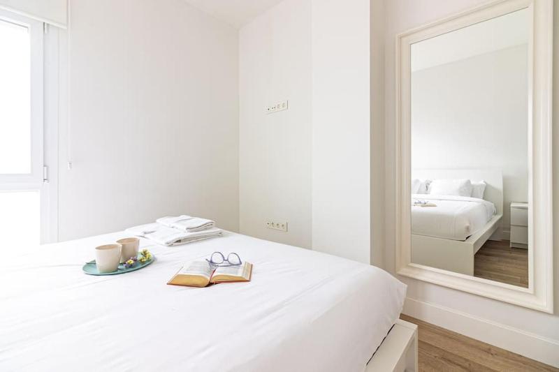 Andalucia 4 bedroom with parking FreshApartments - image 10