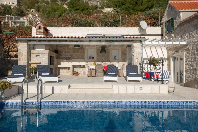 Villa Lipa Dora - image 49