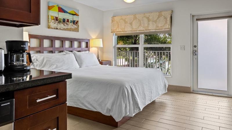 Studio Apartment image 4