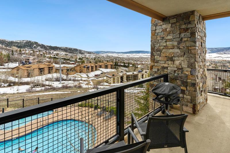 Edgemont 2300 Luxury Condo & Unbeatable Backdoor Ski-In Ski-Out Access! - image 33