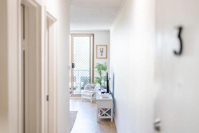 Poppy's Place - oceanstays - image 11