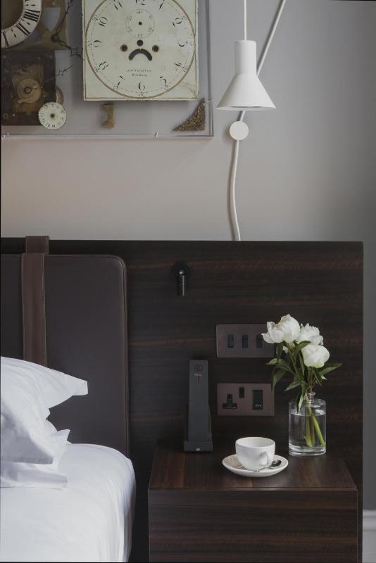 Master Bedroom Suite image 4