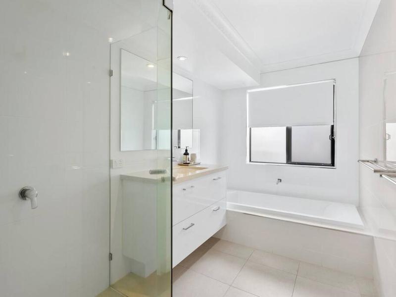 Miami Beach House - image 3