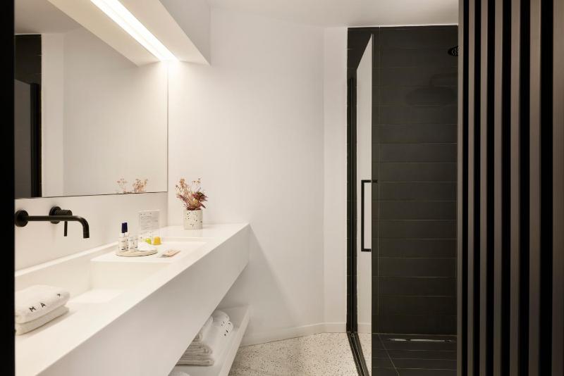 Penthouse Suite image 3