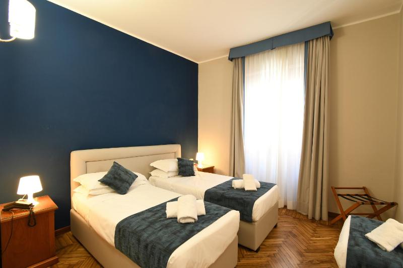 Triple Room image 3