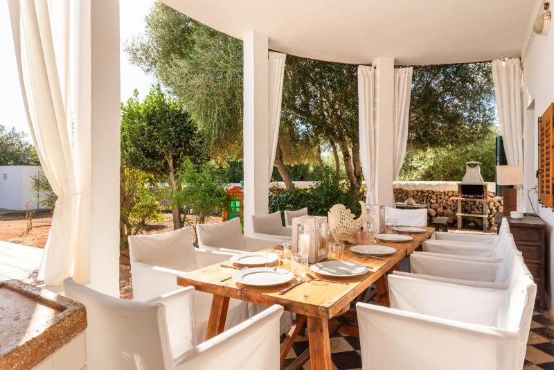 Villa Son Prats by Escape Home - image 11
