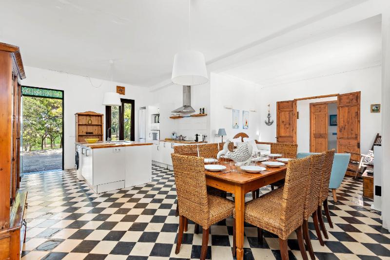 Villa Son Prats by Escape Home - image 9