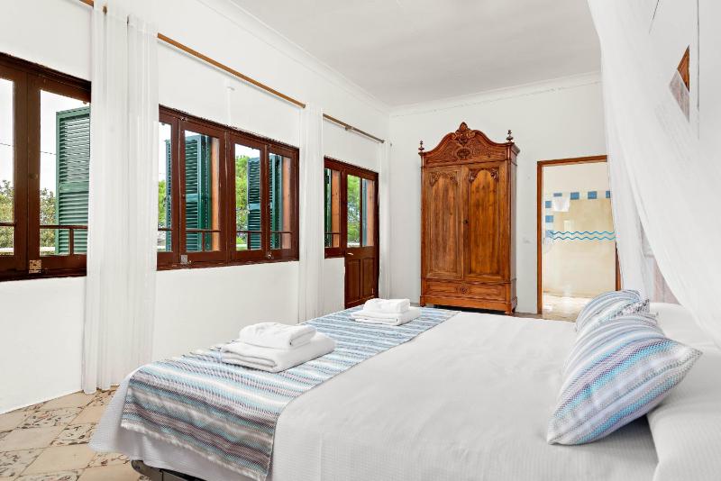 Villa Son Prats by Escape Home - image 25