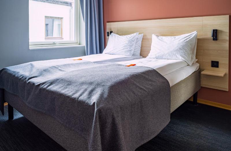 Small Double Room image 1