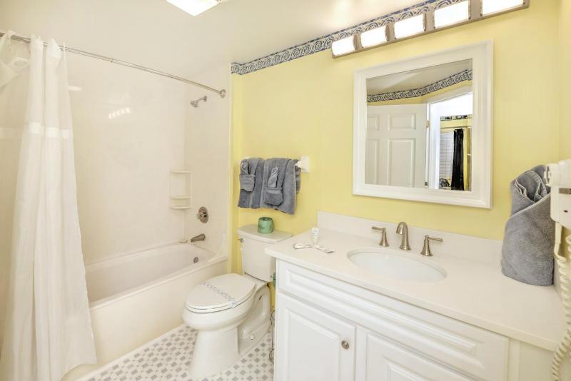 Single Room image 1