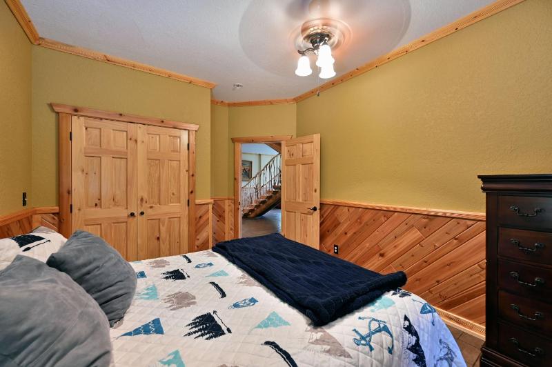 Four-Bedroom Holiday Home image 2
