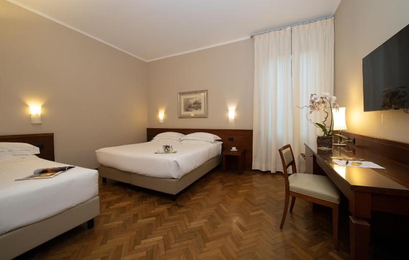 Triple Room image 4