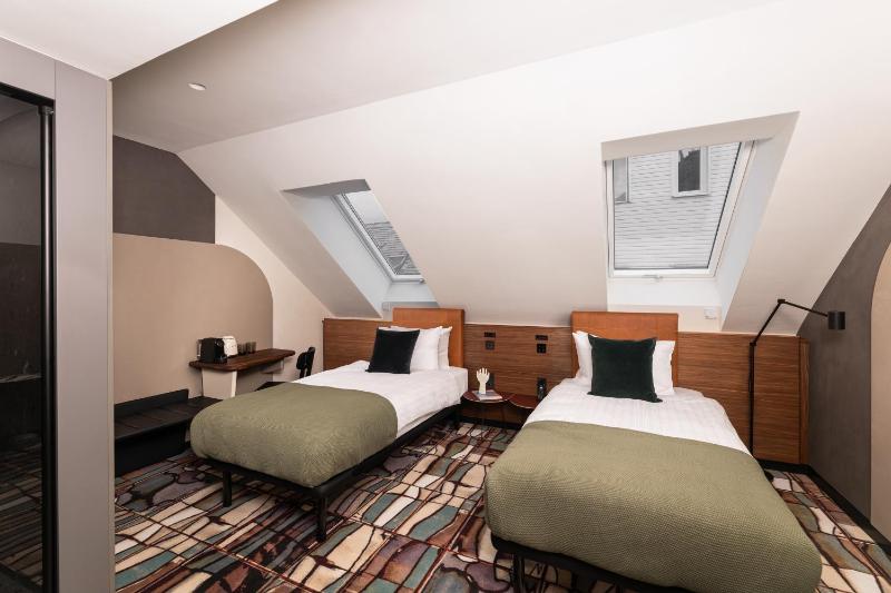Hotel GIN Budapest - image 13