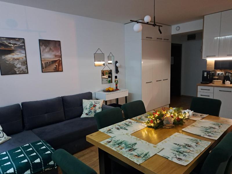 SOLEK Apartamenty hotelowe i pokoje gościnne ze śniadaniem przyjazne zwierzętom wyjątkowe z widokiem na Jezioro Jamno i w bardzo bliskiej odległości od morza - image 17