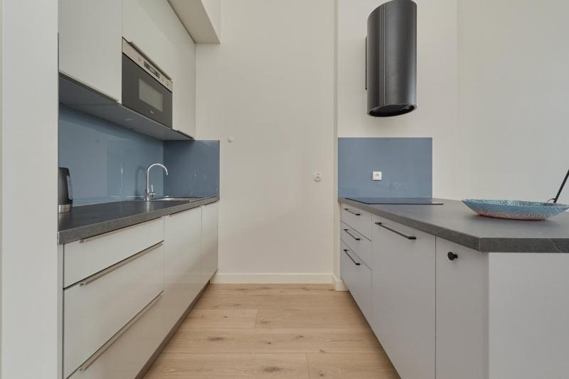 Piłsudskiego Stylish Apartment by Noclegi Renters - image 11