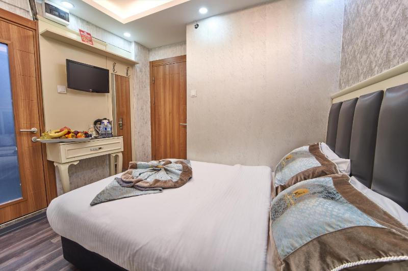 Standard Single Room image 4