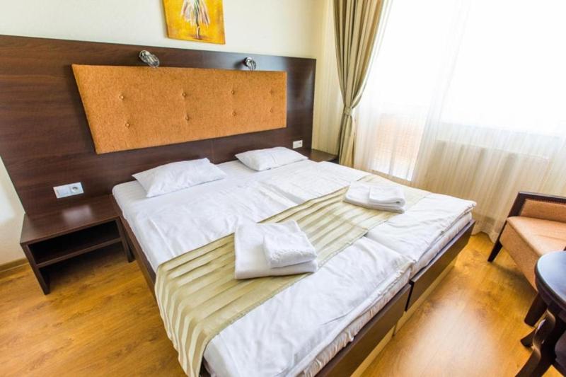 Deluxe Apartment image 3
