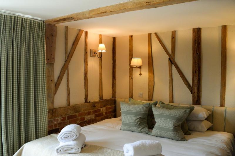 Two-Bedroom House image 4