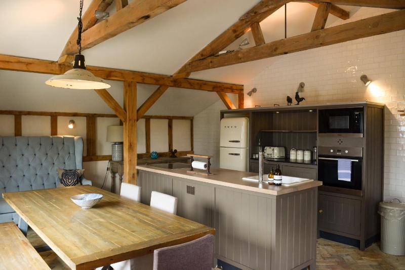 Two-Bedroom House image 2