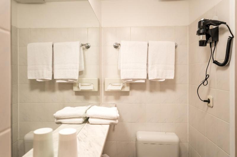 Antares Apartments - image 4