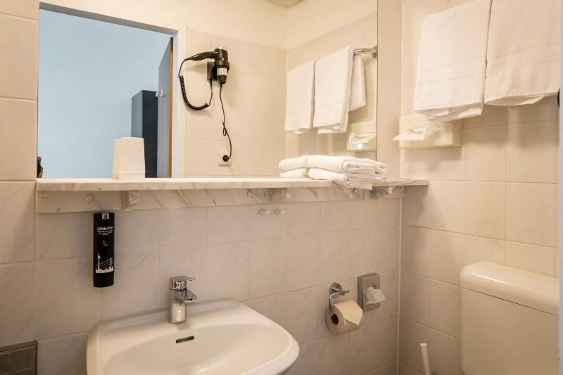 Antares Apartments - image 27