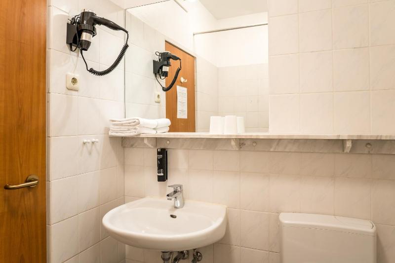 Antares Apartments - image 26
