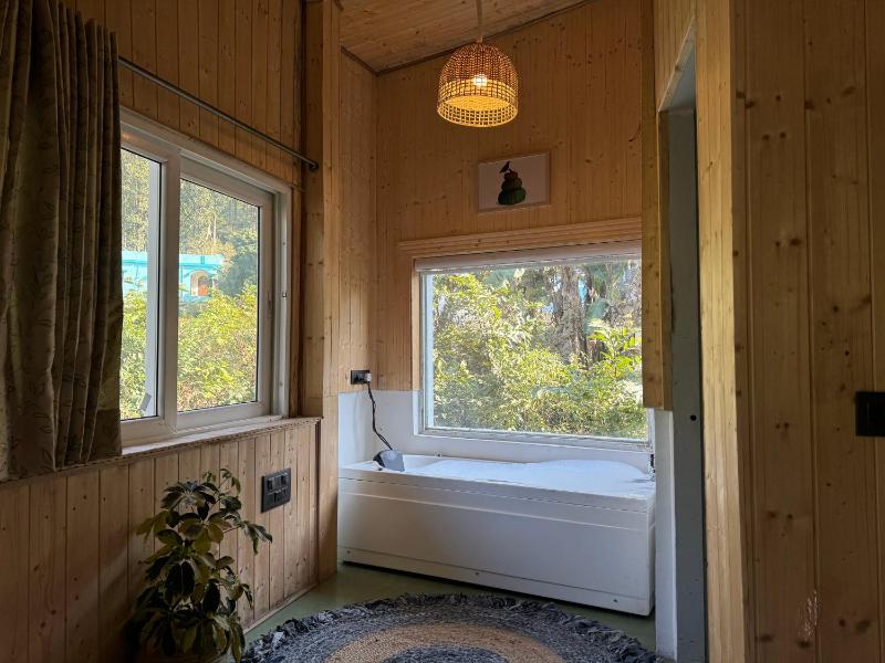 Saraiville- A Boutique Riverside Stay - image 21