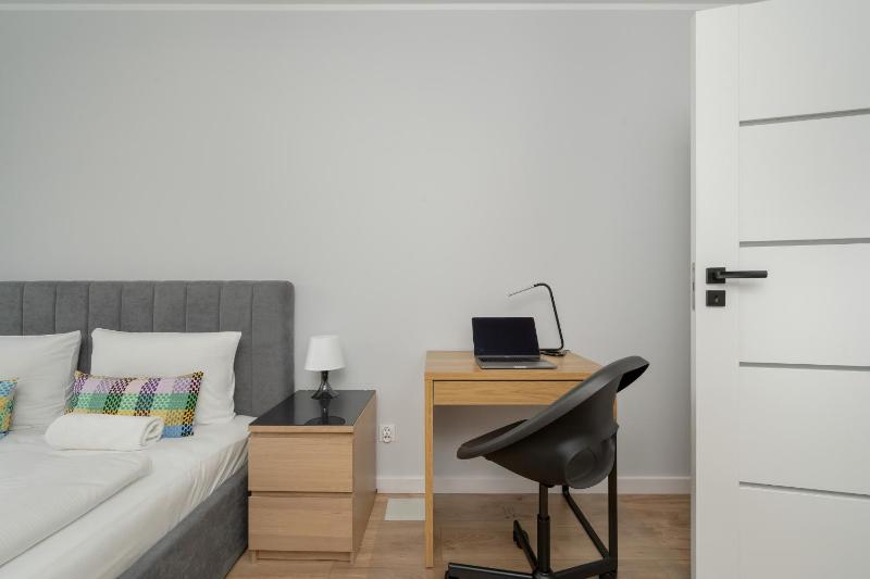 Pleasant Decor Balcony & Parking Wrocław by Noclegi Renters - image 30