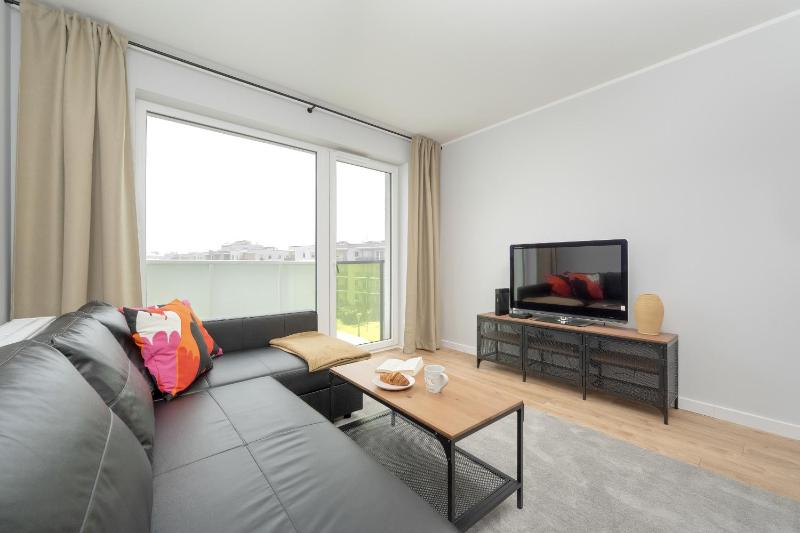 Pleasant Decor Balcony & Parking Wrocław by Noclegi Renters - image 10