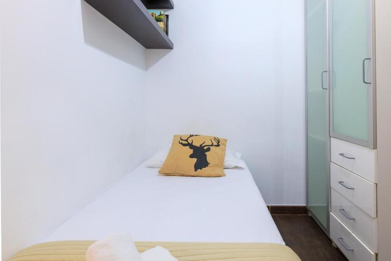 Housalia Corsega - Apartment 3 bedrooms next to Sagrada Familia - image 11